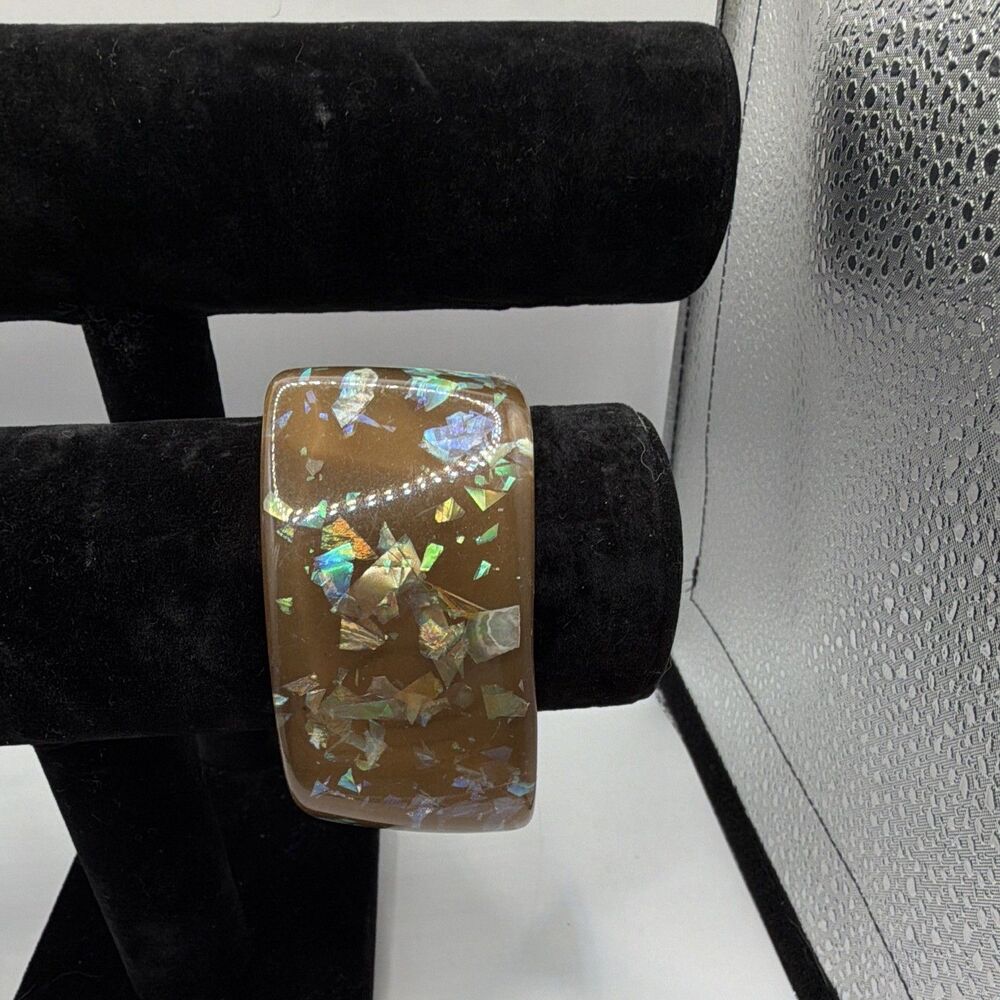 Vtg. Confetti Lucite Square Bangle Iridescent Flakes Stackable, size 8”